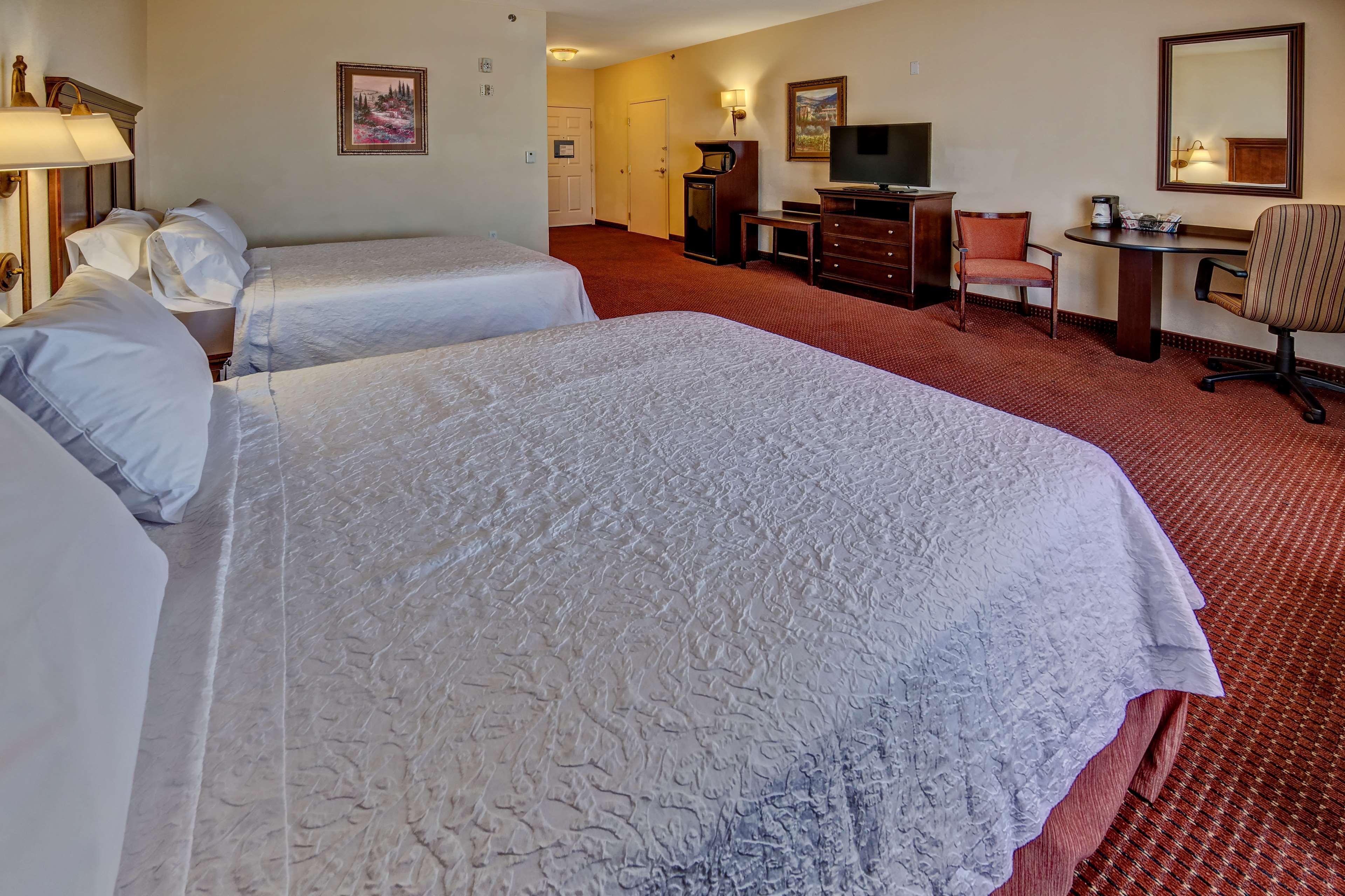 Hampton Inn & Suites Tulsa South Bixby Exterior photo